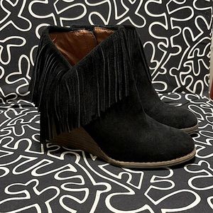 Lucky Brand Wedge Fringe Boot Bootie 6 M Black